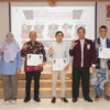 hari kunjung perpustakaan